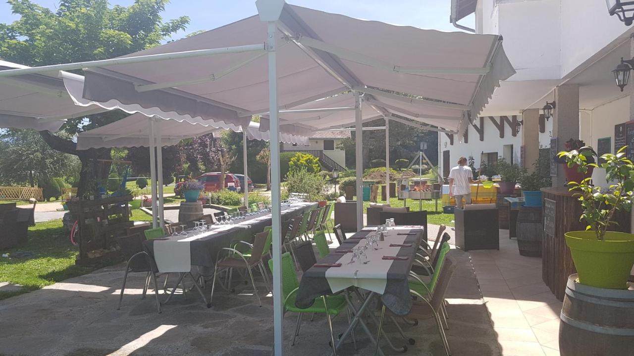 Hotel Restaurant Le Traineau Clelles Екстериор снимка